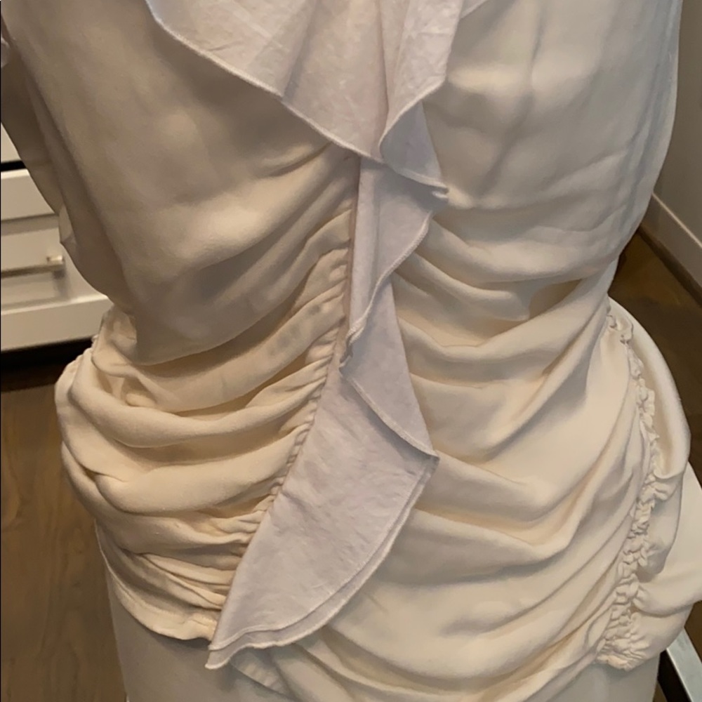 White top - Picture 2 of 2